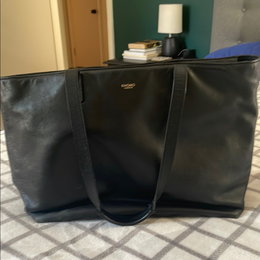 Gorgeous Leather Women's Designer Shoulder Bag